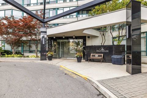 Photo 1 at 804 - 7250 Yonge Street, Yorkhill, Vaughan