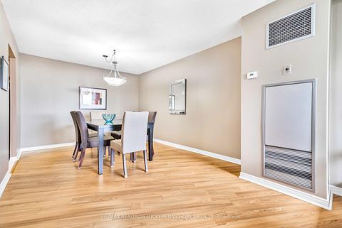 Photo 10 at 804 - 7250 Yonge Street, Yorkhill, Vaughan