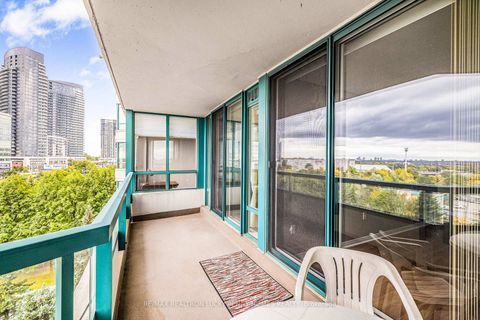 Photo 25 at 804 - 7250 Yonge Street, Yorkhill, Vaughan