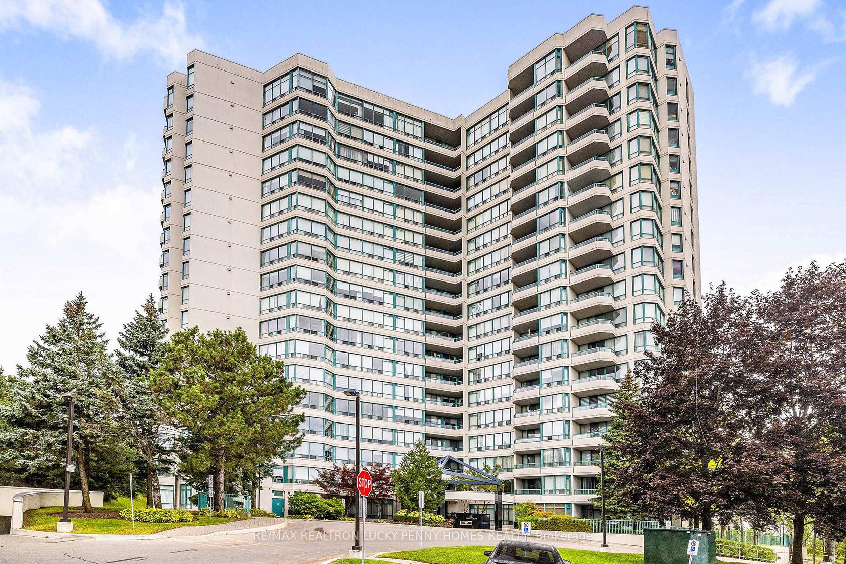 804 - 7250 Yonge Street, Yorkhill, Vaughan photo number 2 804 - 7250 Yonge Street, Yorkhill, Vaughan photo number 2