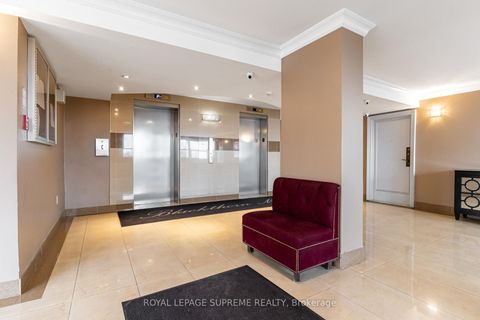 Photo 3 at 206 - 541 Blackthorn Avenue, Eglinton West, Toronto