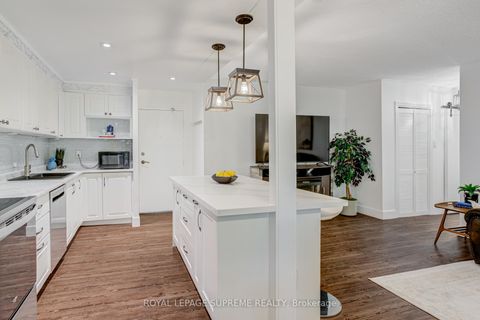 Photo 7 at 206 - 541 Blackthorn Avenue, Eglinton West, Toronto