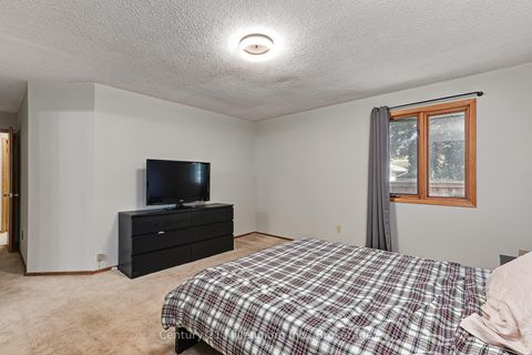 Photo 30 at 213 Jane Street, Stayner, Clearview