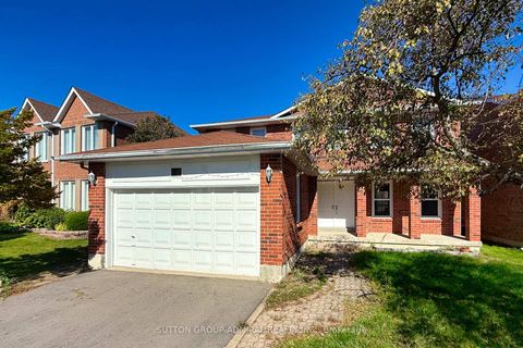 Photo 2 at 46 Canmore Boulevard, Highland Creek, Toronto