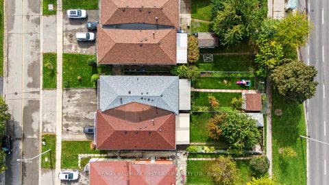 Photo 41 at 194 Fairglen Avenue, L'Amoreaux, Toronto