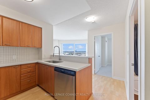Photo 2 at 1712 - 36 Lee Centre Drive, Woburn, Toronto