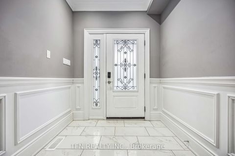 Photo 1 at 282B Aylesworth Avenue, Cliffside, Toronto