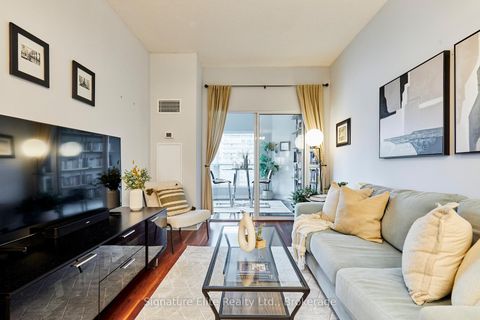 Photo 3 at 618 - 600 Queens Quay W, Waterfront Communities C1, Toronto