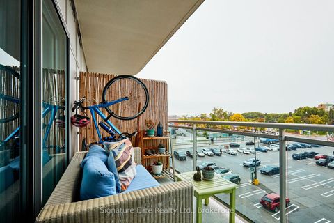 Photo 7 at 618 - 600 Queens Quay W, Waterfront Communities C1, Toronto