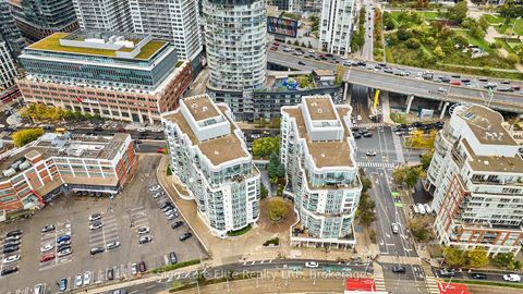 Photo 22 at 618 - 600 Queens Quay W, Waterfront Communities C1, Toronto