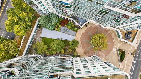 Photo 23 at 618 - 600 Queens Quay W, Waterfront Communities C1, Toronto