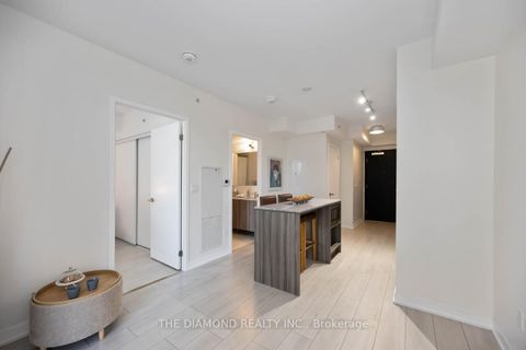 Photo 7 at 421 - 31 Tippett Road, Clanton Park, Toronto