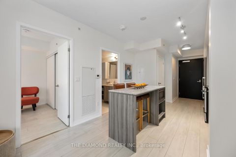 Photo 8 at 421 - 31 Tippett Road, Clanton Park, Toronto
