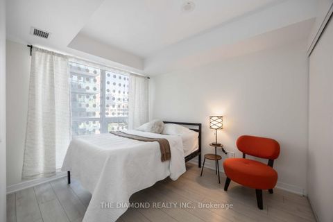 Photo 16 at 421 - 31 Tippett Road, Clanton Park, Toronto