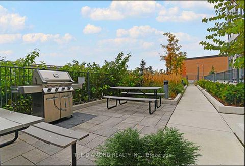 Photo 25 at 421 - 31 Tippett Road, Clanton Park, Toronto