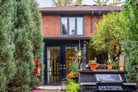 Photo 1 at 91 Lawrence Avenue, Lawrence Park South, Toronto