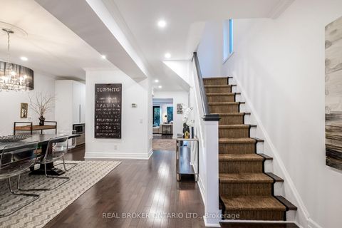 Photo 10 at 91 Lawrence Avenue, Lawrence Park South, Toronto