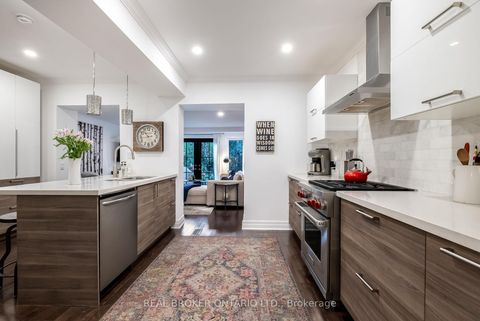 Photo 15 at 91 Lawrence Avenue, Lawrence Park South, Toronto