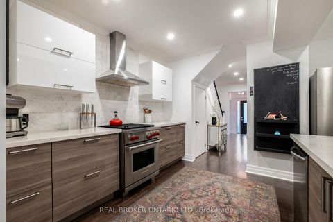 Photo 19 at 91 Lawrence Avenue, Lawrence Park South, Toronto