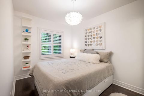 Photo 28 at 91 Lawrence Avenue, Lawrence Park South, Toronto