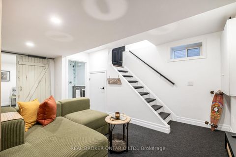 Photo 33 at 91 Lawrence Avenue, Lawrence Park South, Toronto