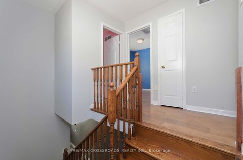 Photo 16 at 988 Southport Drive, Donevan, Oshawa