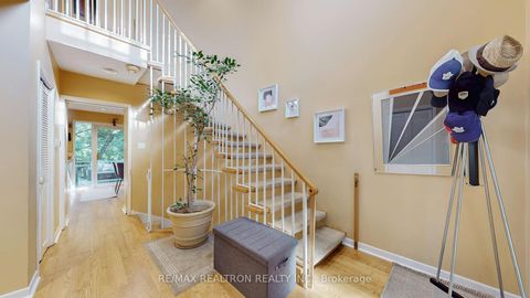 Photo 17 at 1 Vyner Road, Windfields, Toronto