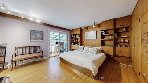 Photo 18 at 1 Vyner Road, Windfields, Toronto