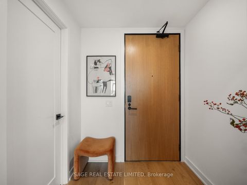 Photo 4 at PH 621 - 899 College Street W, Bellwoods, Toronto