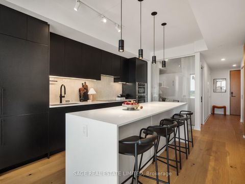 Photo 12 at PH 621 - 899 College Street W, Bellwoods, Toronto