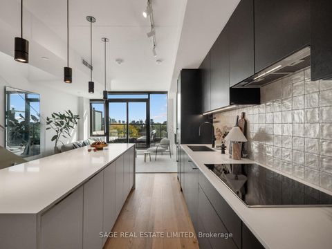 Photo 15 at PH 621 - 899 College Street W, Bellwoods, Toronto