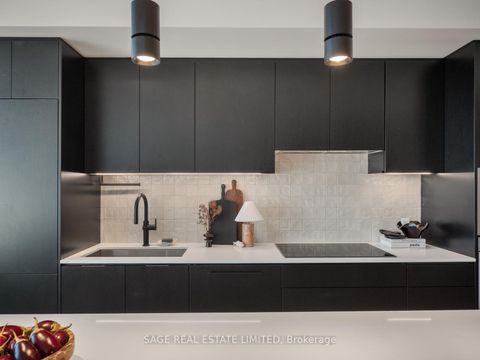 Photo 17 at PH 621 - 899 College Street W, Bellwoods, Toronto