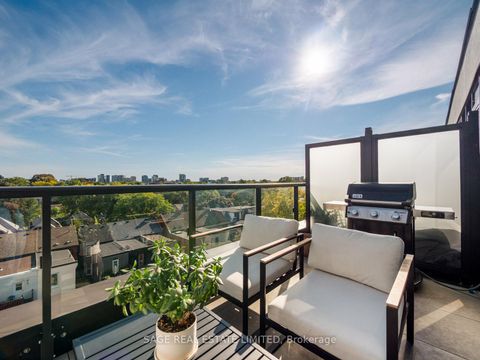 Photo 25 at PH 621 - 899 College Street W, Bellwoods, Toronto