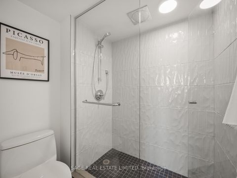 Photo 34 at PH 621 - 899 College Street W, Bellwoods, Toronto