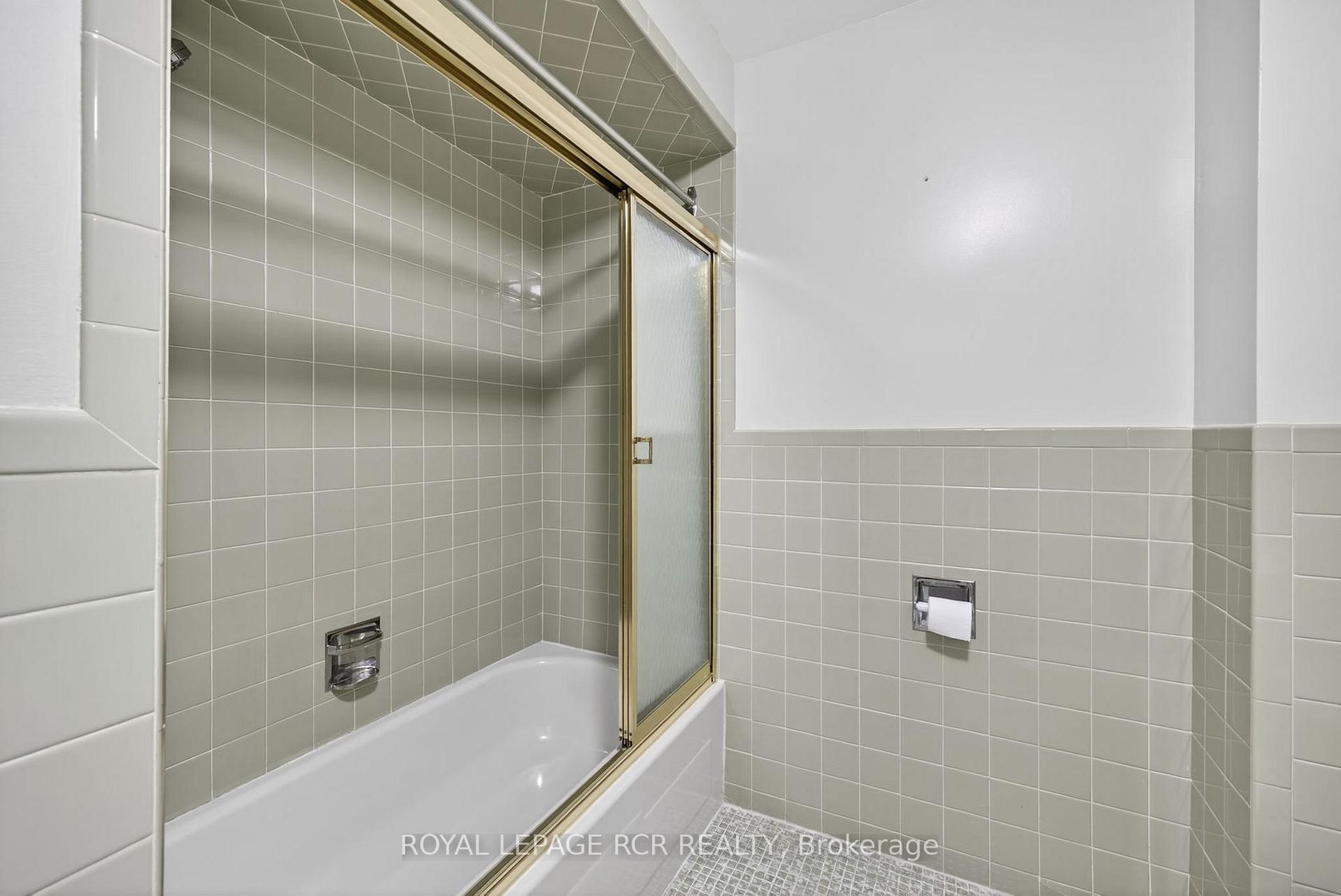 Photo 23 at 8 Cross Street, Weston, Toronto Photo 23 at 8 Cross Street, Weston, Toronto