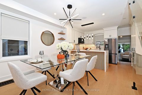 Photo 9 at 286 Springdale Boulevard, East York, Toronto