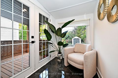 Photo 21 at 286 Springdale Boulevard, East York, Toronto
