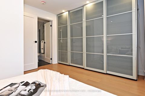 Photo 29 at 286 Springdale Boulevard, East York, Toronto
