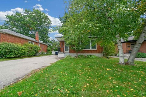 Photo 1 at 25 Westhead Road, Alderwood, Toronto