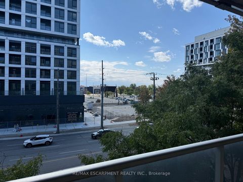 Photo 2 at 312 - 1040 The Queensway, City Centre West, Toronto