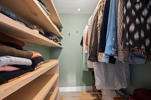 Photo 17 at 4 - 80 Coe Hill Drive, Swansea, Toronto