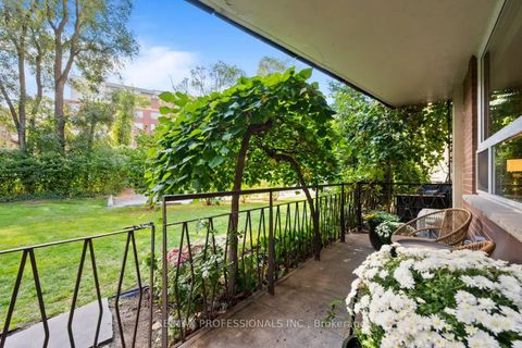 Photo 25 at 4 - 80 Coe Hill Drive, Swansea, Toronto