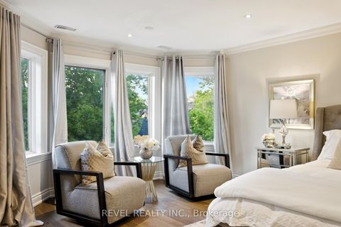 Photo 20 at 208 Carmichael Avenue, Nortown, Toronto