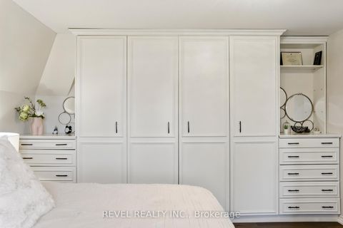 Photo 24 at 208 Carmichael Avenue, Nortown, Toronto
