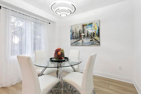 Photo 14 at 161 Joanna Crescent, Yorkhill, Vaughan