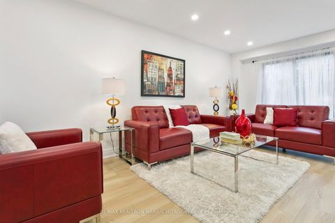 Photo 21 at 161 Joanna Crescent, Yorkhill, Vaughan