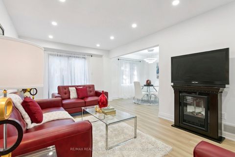 Photo 23 at 161 Joanna Crescent, Yorkhill, Vaughan