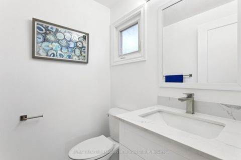 Photo 35 at 161 Joanna Crescent, Yorkhill, Vaughan