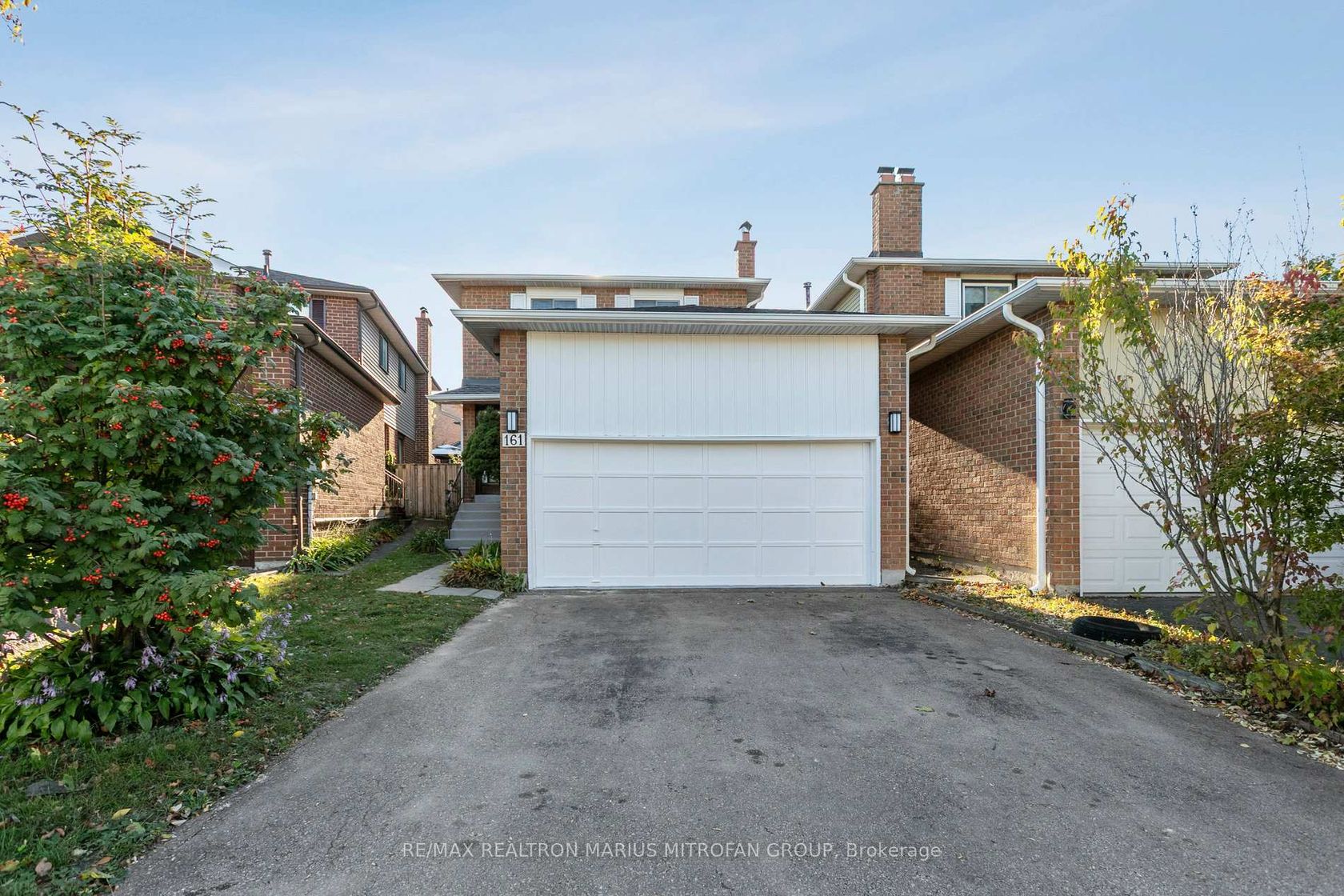 161 Joanna Crescent, Yorkhill, Vaughan photo number 2