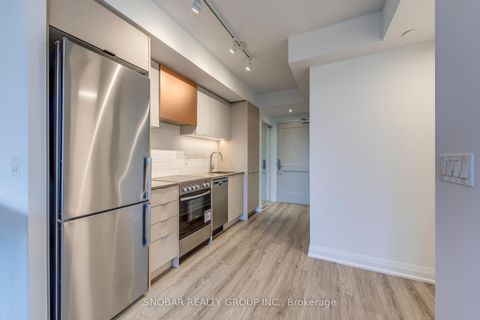 Photo 5 at 501 - 10 Gibbs Road, City Centre West, Toronto